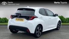 Toyota Yaris 1.5 Hybrid Design 5dr CVT Hybrid Hatchback